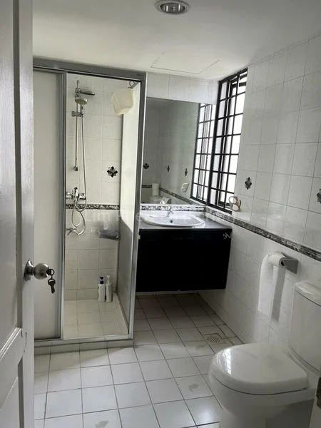 4 Bed Condo for Sale in Faber Garden Condominium - Image 12