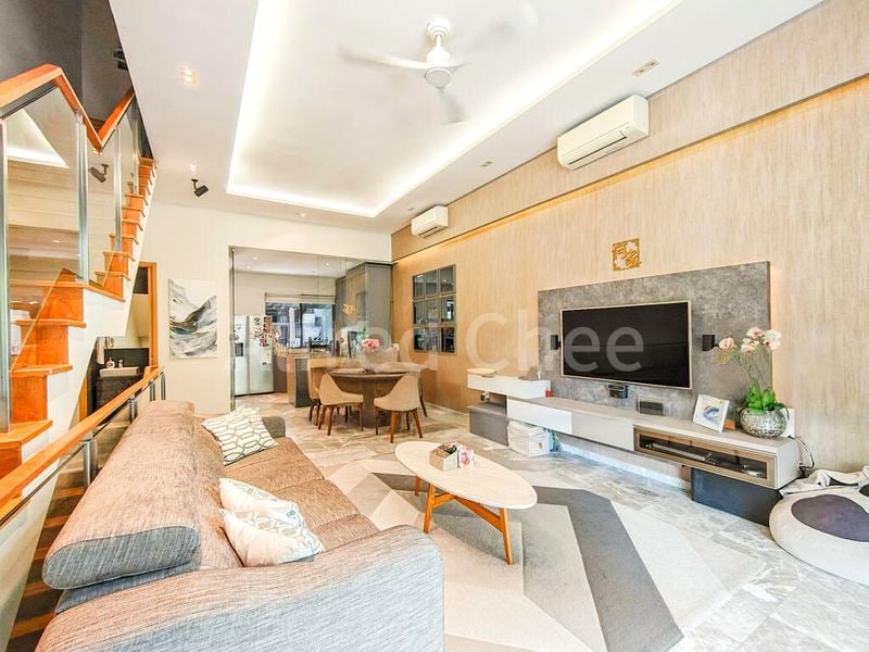 5 Bed Cluster House (Landed) for Sale in  Goldleaf Gardens - Image 16