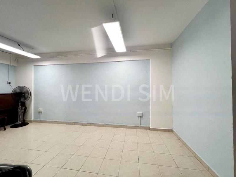 3 Room (3NG) HDB for Rent in  227 Serangoon Avenue 4 - Image 1