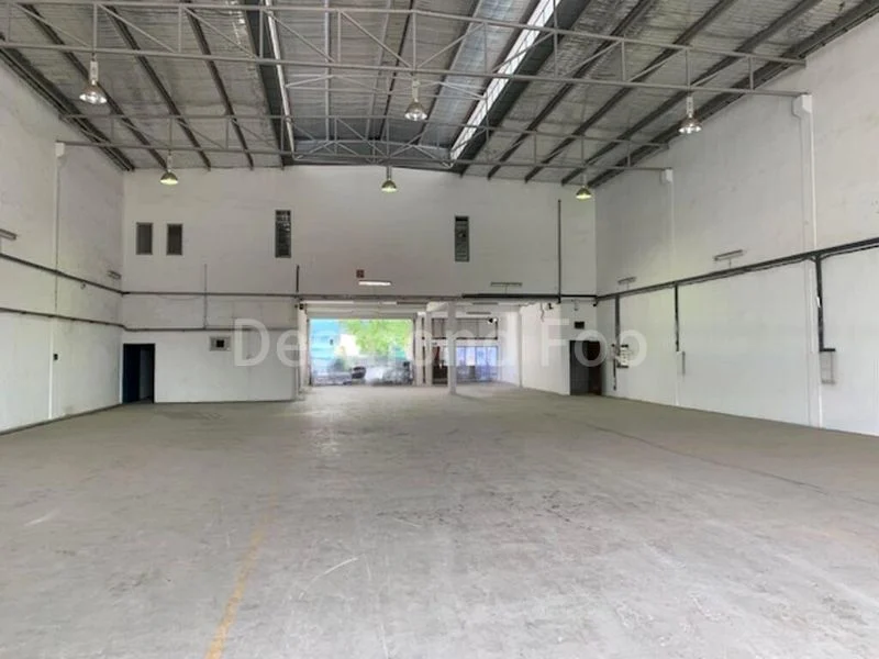Factory / Workshop (B2) for Rent: Ground Floor, High Ceiling | 2 Roller Shutters | Aircon Office | Loyang - Image 4
