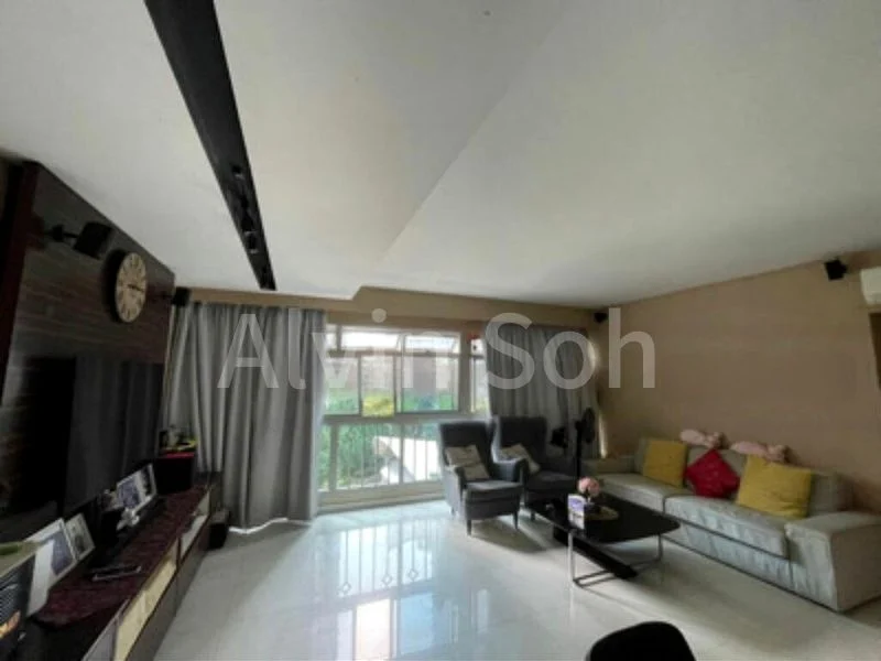 Room (HDB) for Rent in  52 Strathmore Avenue - Image 1