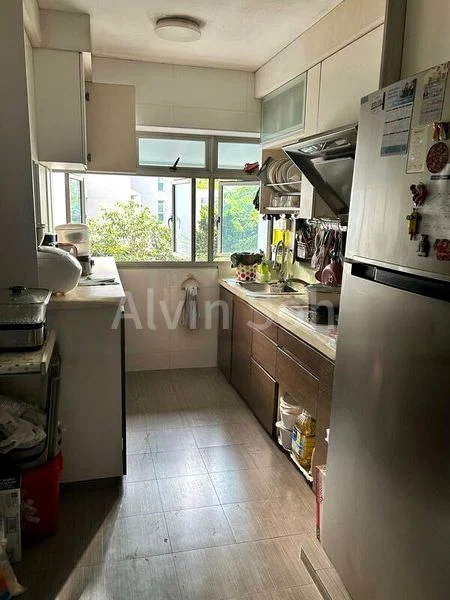 Room (HDB) for Rent in  52 Strathmore Avenue - Image 4