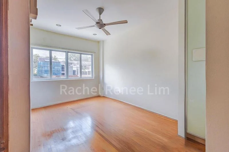 4 Bed Terraced House (Landed) for Sale in  Chuan Place - Image 8