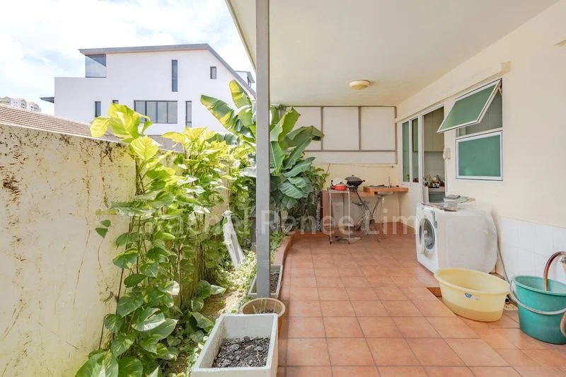 4 Bed Terraced House (Landed) for Sale in  Chuan Place - Image 4