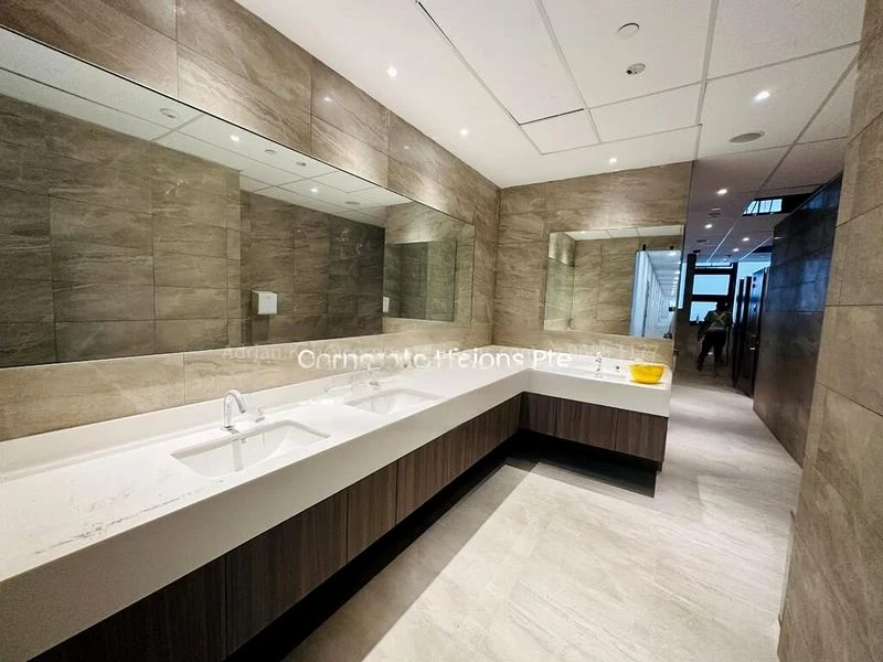 Factory / Workshop (B2) for Rent: HIGH CEILING Business Space, with Office Setting, Lobby Frontage, and Courtyard near MRT - Image 6