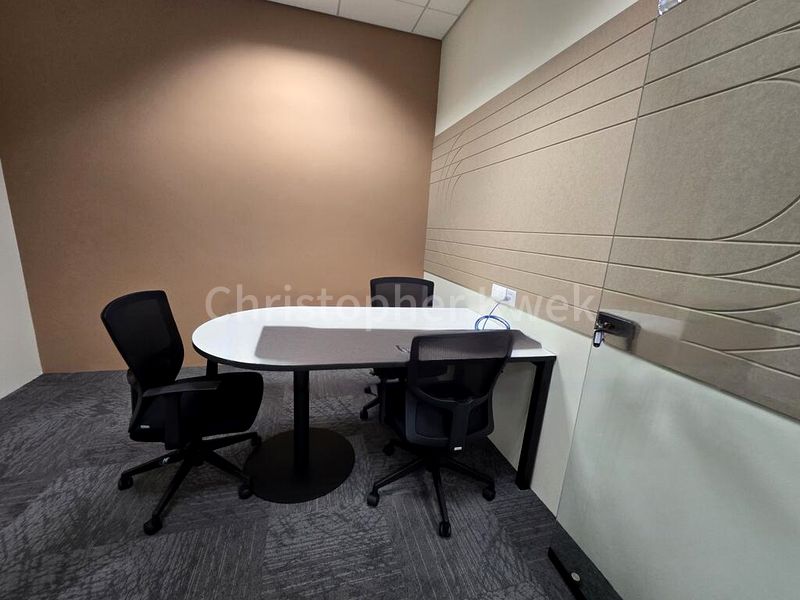 Plus Office for Rent: 2,500 Sq Ft, 123 Main Street, Tech Complex, Shop Space - Image 3