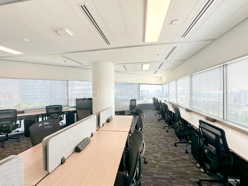 Office for Rent: The Gateway - Image 1