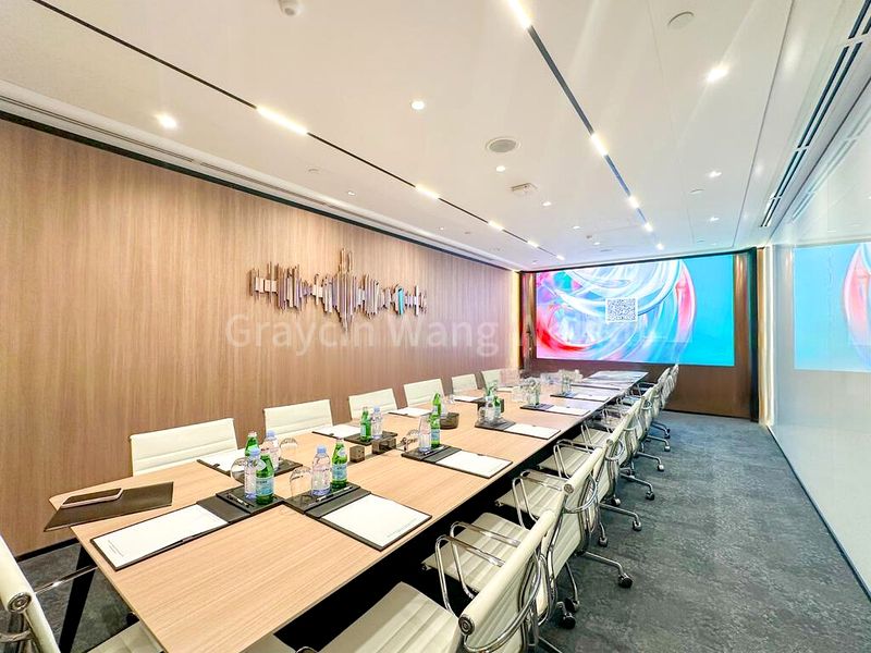 Office for Rent: The Gateway - Image 3