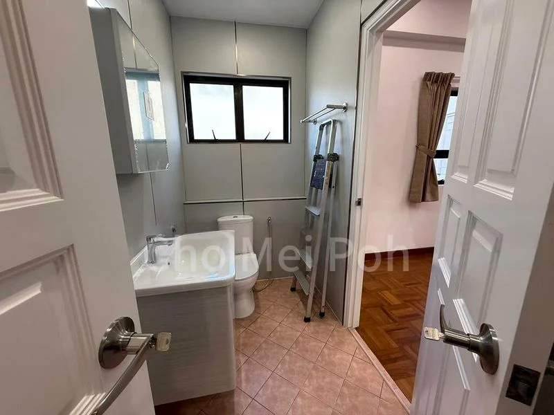 4 Bed Semi-Detached House (Landed) for Rent in  Lutheran Road - Image 14