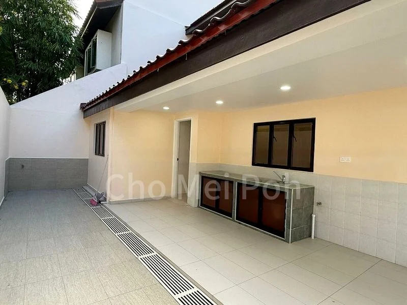 4 Bed Semi-Detached House (Landed) for Rent in  Lutheran Road - Image 5