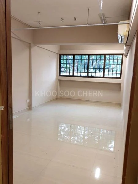 3 Room (3I) HDB for Rent in 338 Ang Mo Kio Avenue 1 - Image 2