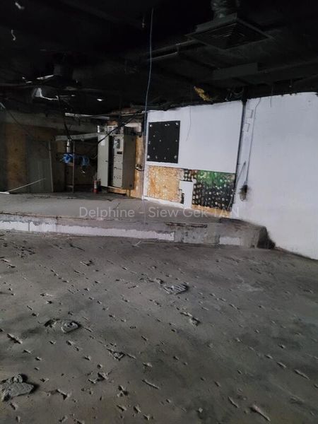 Shop / Shophouse for Rent: Orchard Towers - Image 3