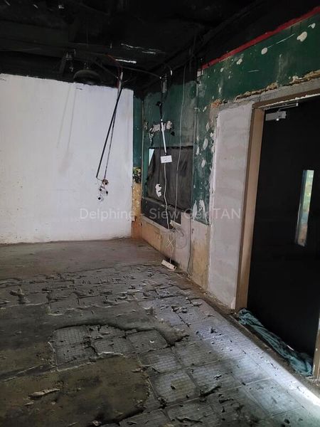Shop / Shophouse for Rent: Orchard Towers - Image 4