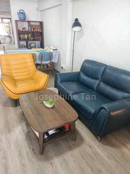 3 Room (3I) HDB for Sale in  2 Bedok South Avenue 1 - Image 1