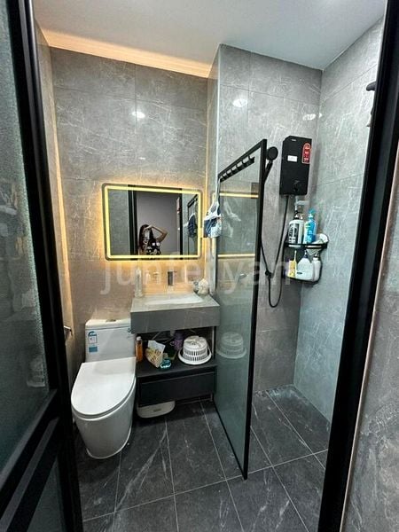 Master Room (Condo) for Rent in  Canberlin Lodge - Image 2