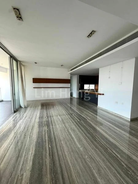 4 Bed Condo for Rent in  The Orchard Residences - Image 2
