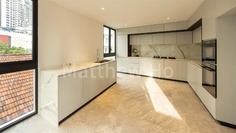 5 Bed Bungalow (Landed) for Sale in  Shepherd's Hill Estate - Image 5