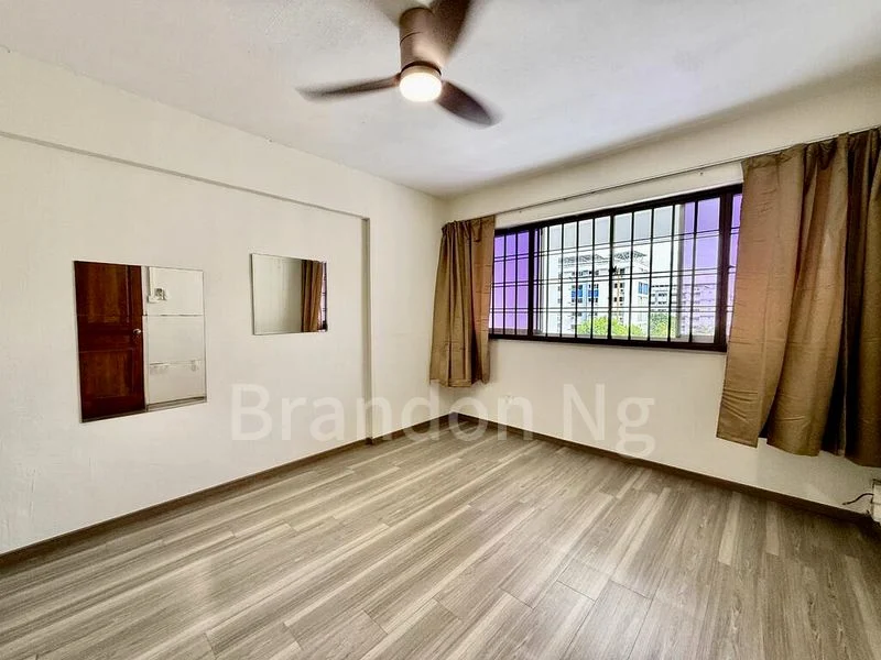 Maisonette HDB for Sale in 115 Bedok Reservoir Road - Image 1