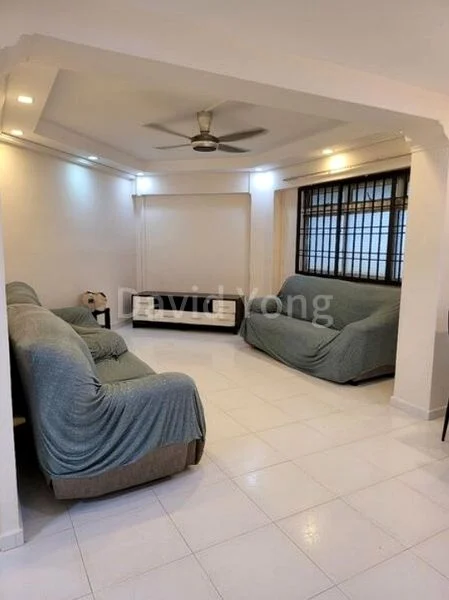 4 Room (4A) HDB for Rent in  323 Tampines Street 33 - Image 1