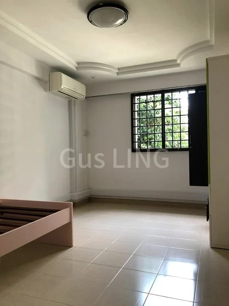 Common Room (HDB) for Rent in 117 Clementi Street 13 - Image 1