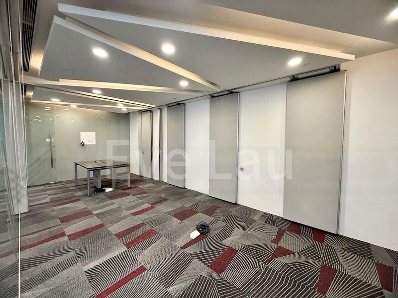 Office for Rent: United Square - Image 7