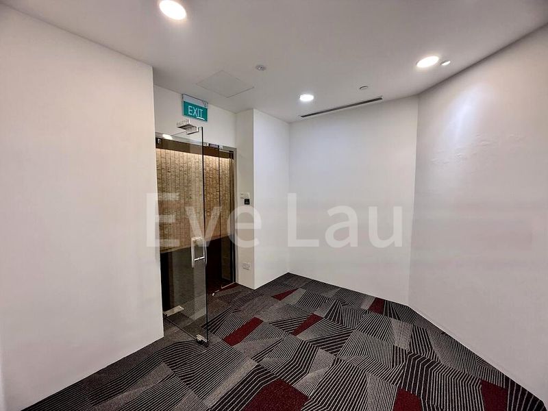 Office for Rent: United Square - Image 14