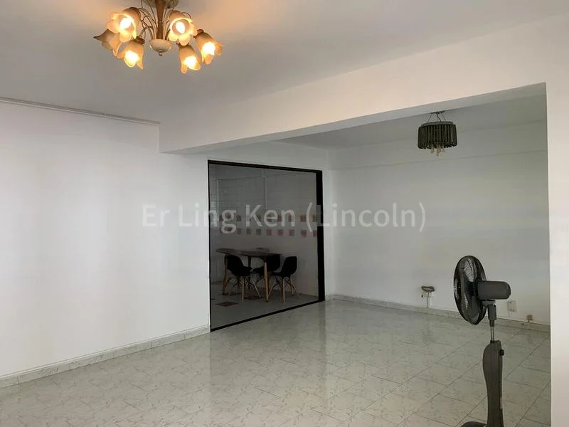 4 Room (4A) HDB for Sale in  532 Serangoon North Avenue 4 - Image 6