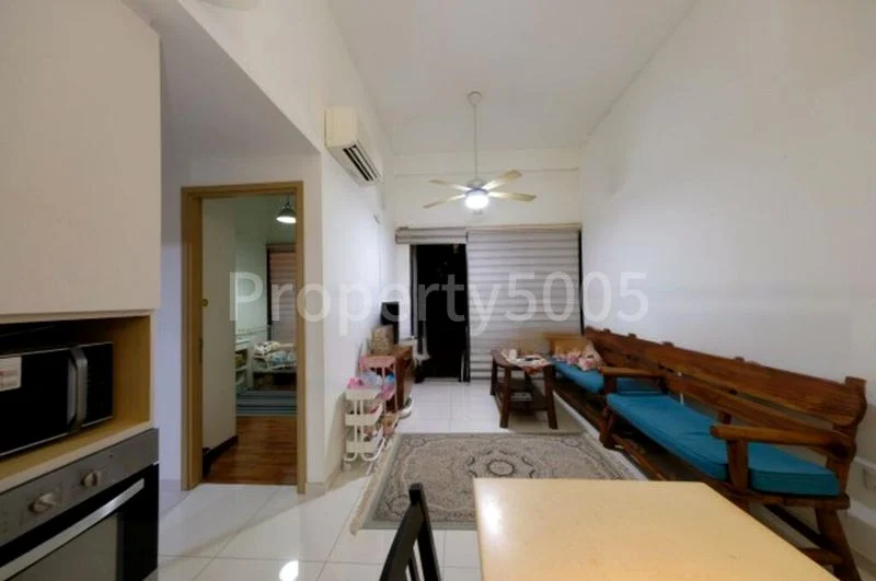 3 Bed Executive Condo for Sale in  Twin Waterfalls - Image 2