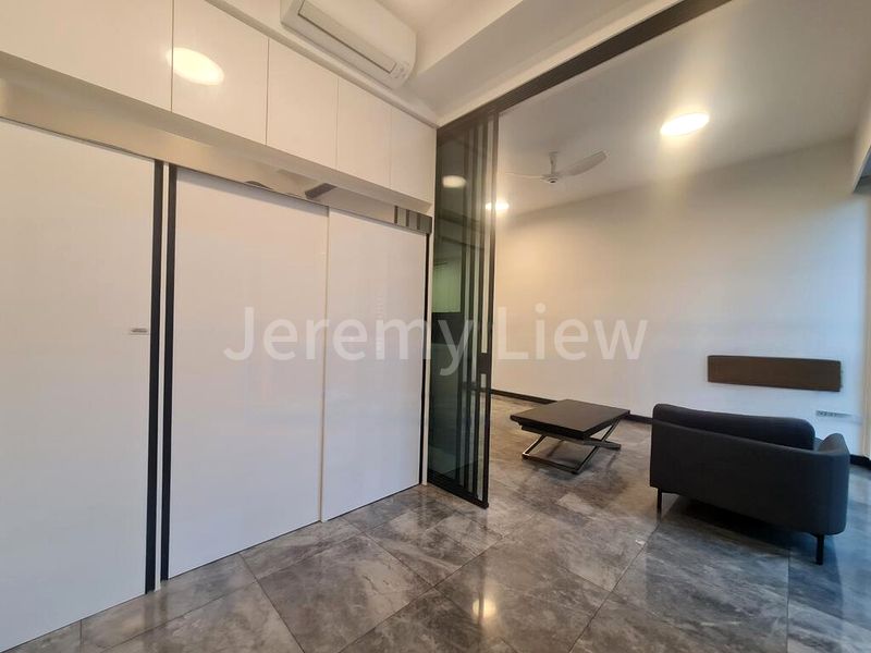 2 Bed Condo for Rent in  Beach Road - Image 6