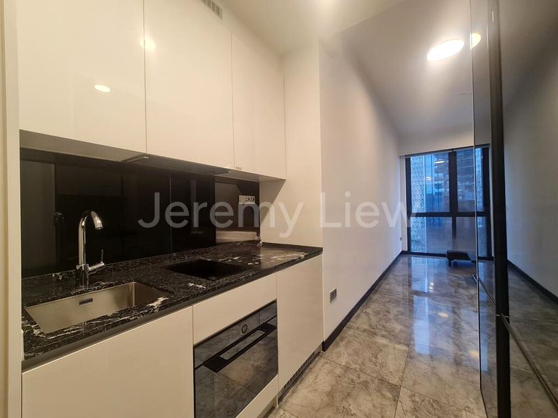 2 Bed Condo for Rent in  Beach Road - Image 5