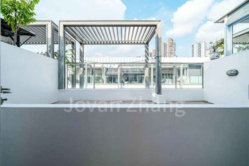4 Bed Cluster House (Landed) for Sale in  Newest - Image 2