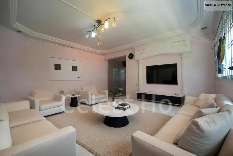 5 Room (5I) HDB for Sale in  321 Tampines Street 33 - Image 4