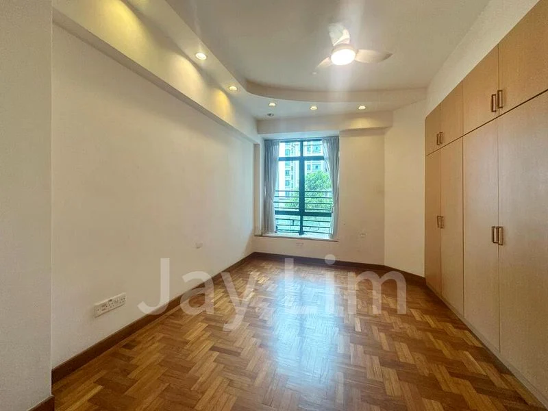 4 Bed Condo for Rent in  The Hillside - Image 5