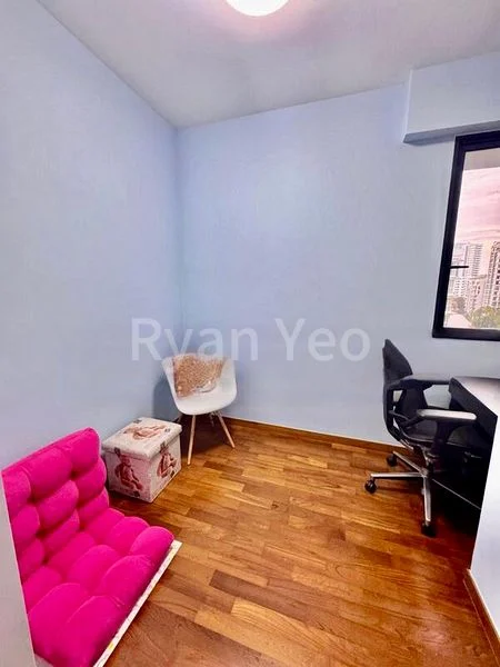 3 Bed Condo for Sale in Regent Residences - Image 5