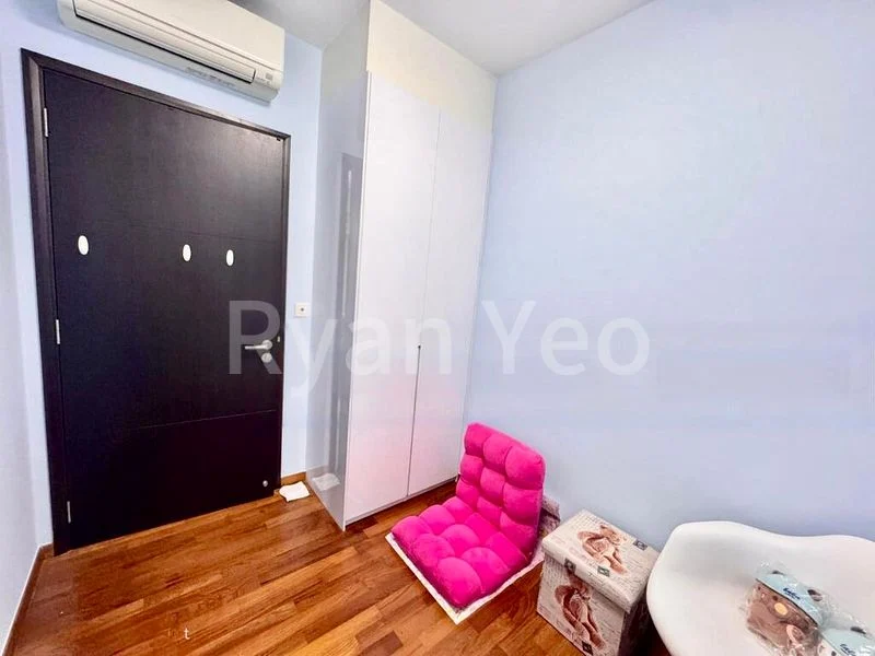 3 Bed Condo for Sale in Regent Residences - Image 6