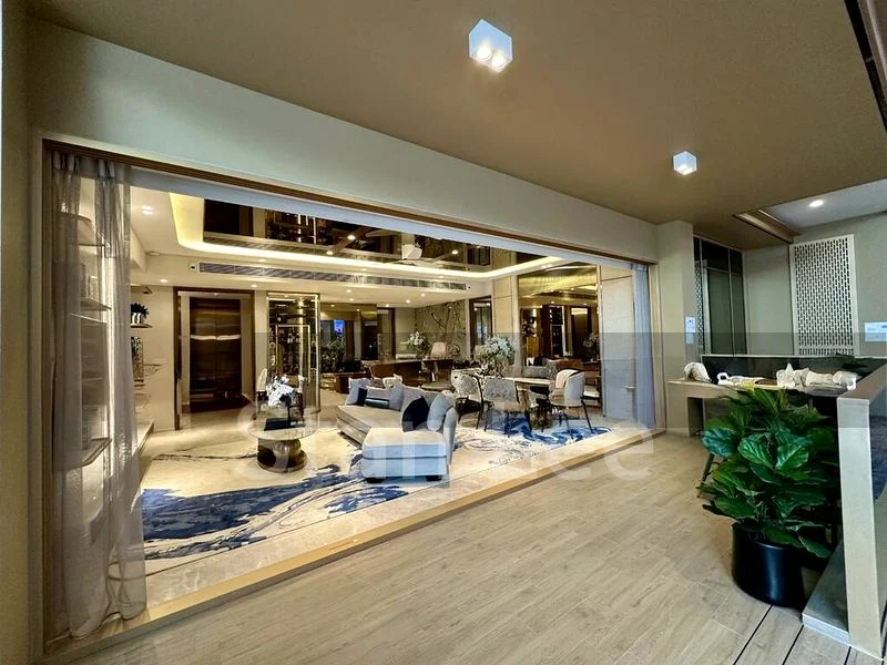 5 Bed Condo for Sale in Grand Dunman - Image 2