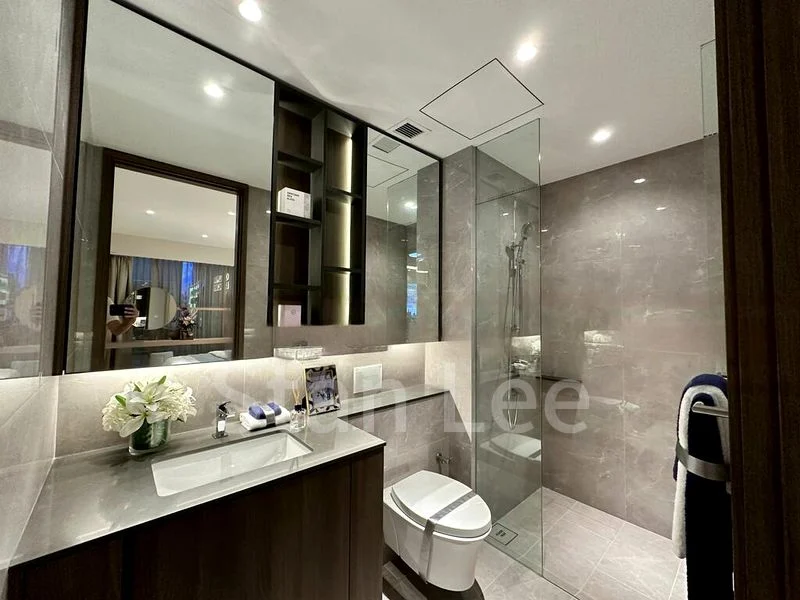 5 Bed Condo for Sale in Grand Dunman - Image 6