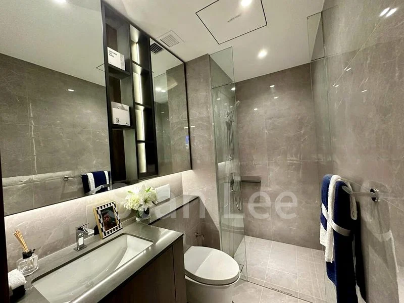 5 Bed Condo for Sale in Grand Dunman - Image 8