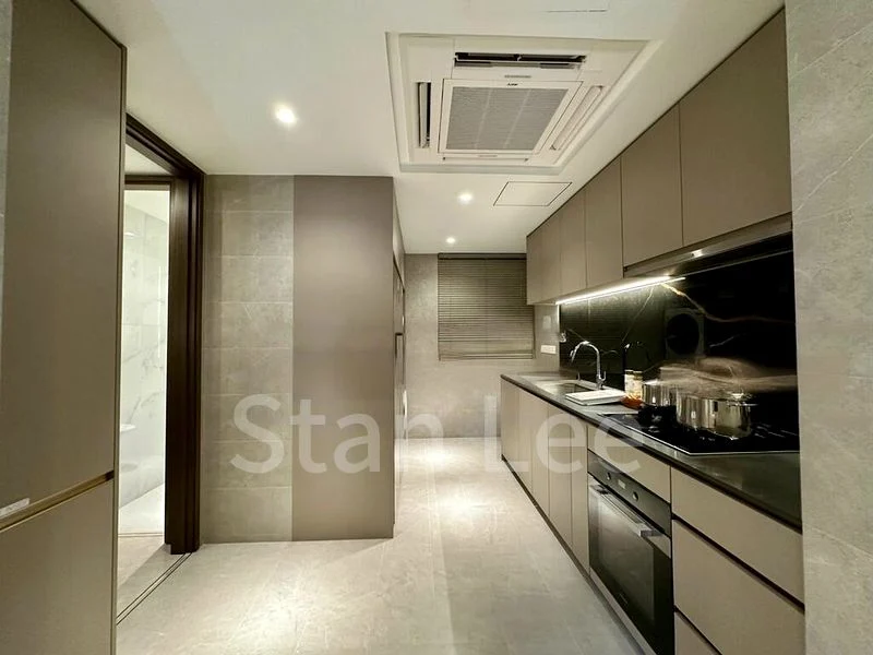 5 Bed Condo for Sale in Grand Dunman - Image 3