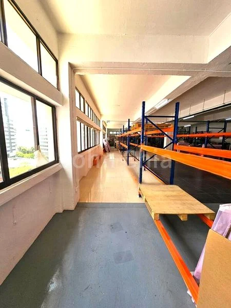 Light Industrial (B1) for Rent: Kapo Factory Building - Image 11