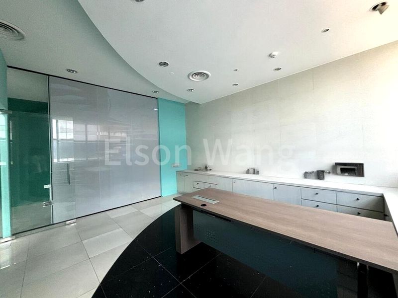 Office for Rent: Fullion Building - Image 3