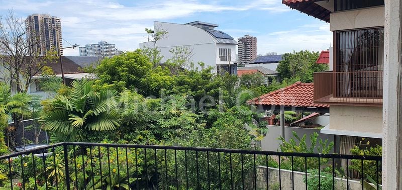4 Bed Semi-Detached House (Landed) for Sale in  Spring Park Estate - Image 1