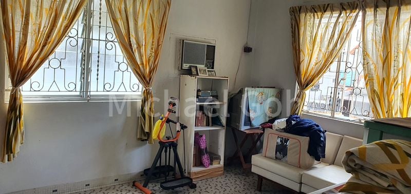 4 Bed Semi-Detached House (Landed) for Sale in  Spring Park Estate - Image 6