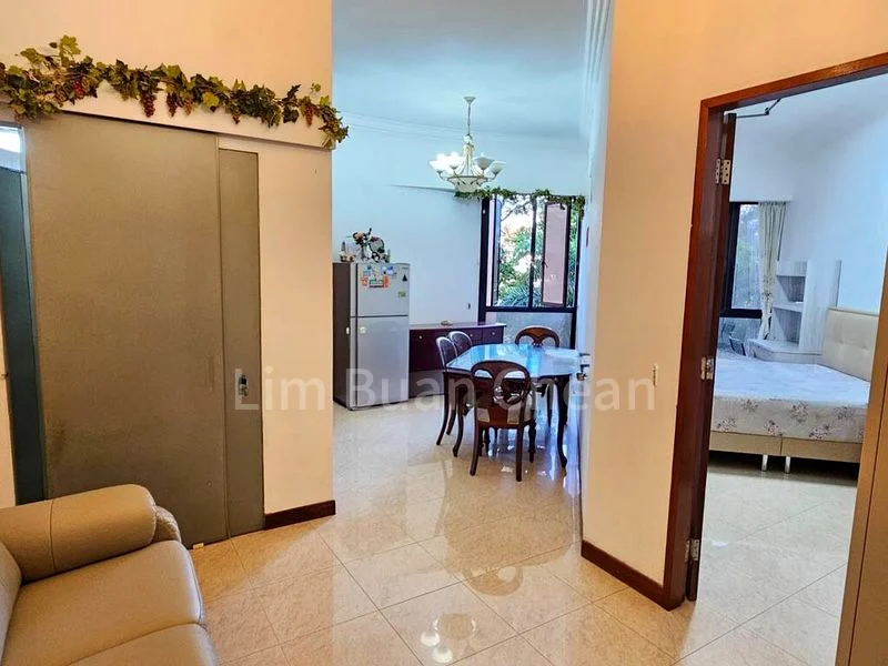 Room (Condo) for Rent in  Bishan 8 - Image 2