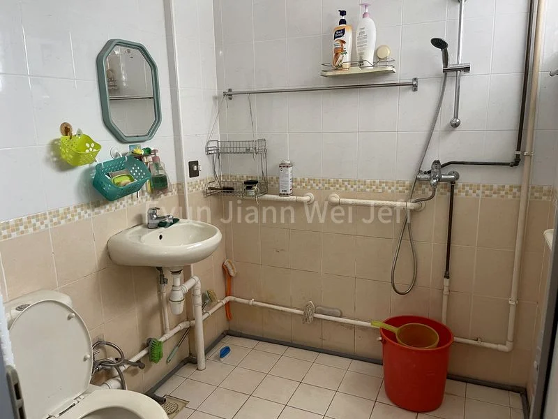 Master Room (HDB) for Rent in 209 Jurong East Street 21 - Image 5