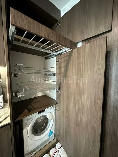 1 Bed Condo for Rent in  Midtown Modern - Image 4