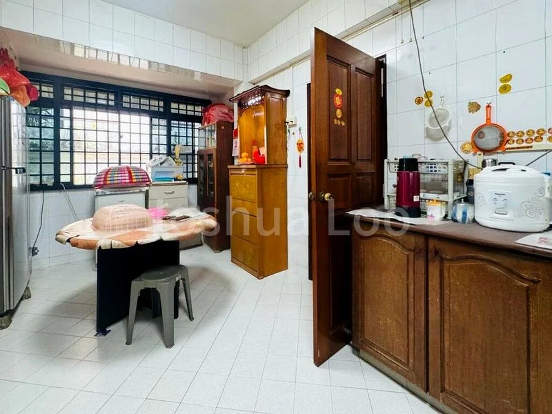 5 Bed Corner Terrace (Landed) for Sale in  Joo Seng Road - Image 5