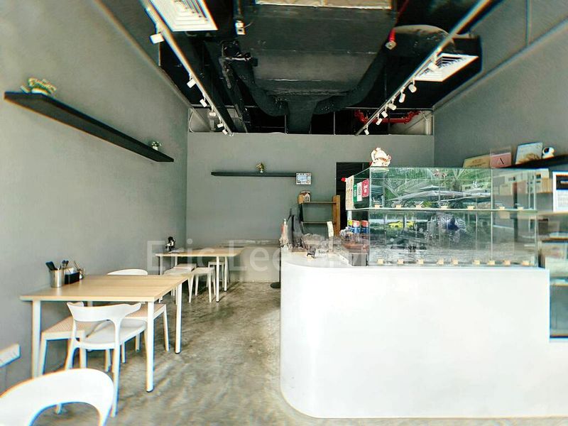 Other Retail for Sale: THe Hillford - Image 4