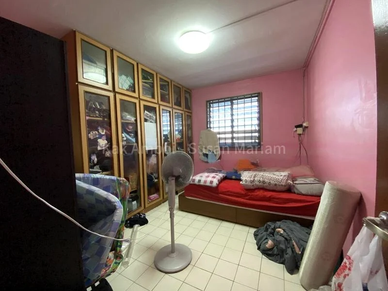3 Room (3NG) HDB for Sale in  47 Teban Gardens Road - Image 3