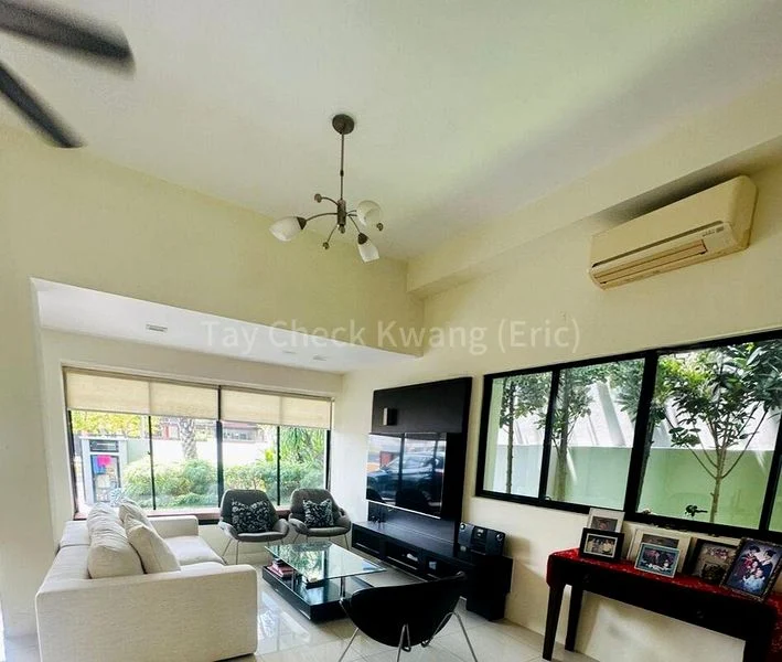 5 Bed Semi-Detached House (Landed) for Rent in  Bedok Pesari - Image 9